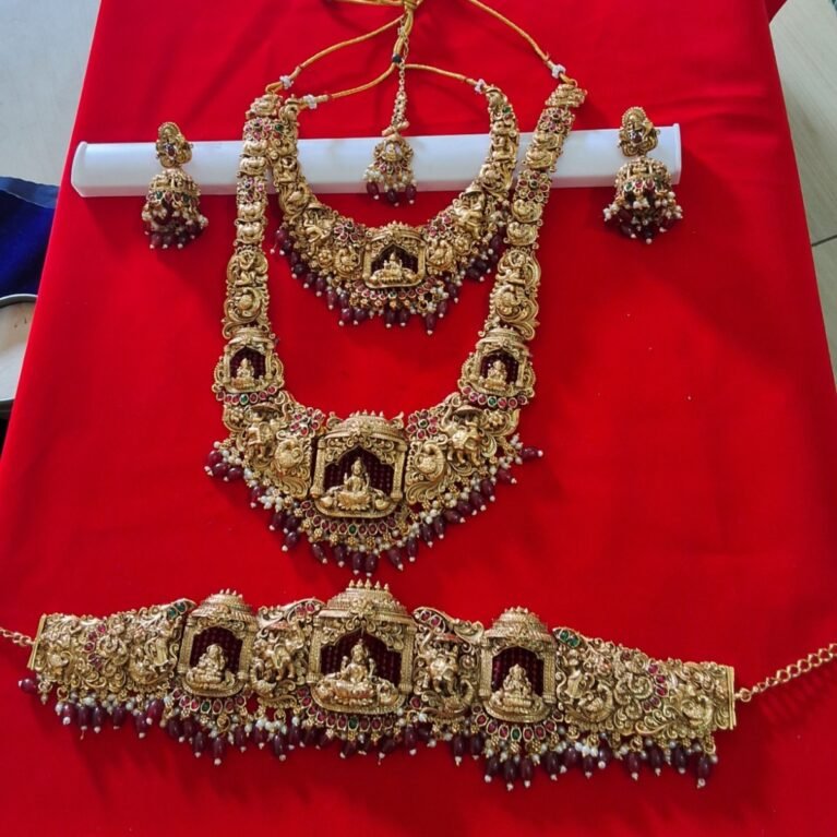 Royal Antique Gold bridal collection